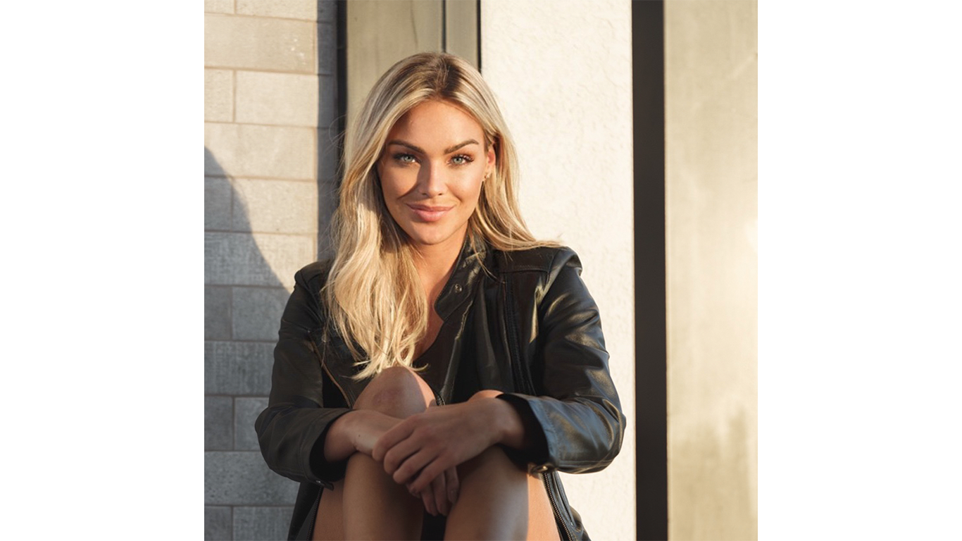 2021 segui trabalhando como modelo, mas sentia que isso não me desafiava mais.